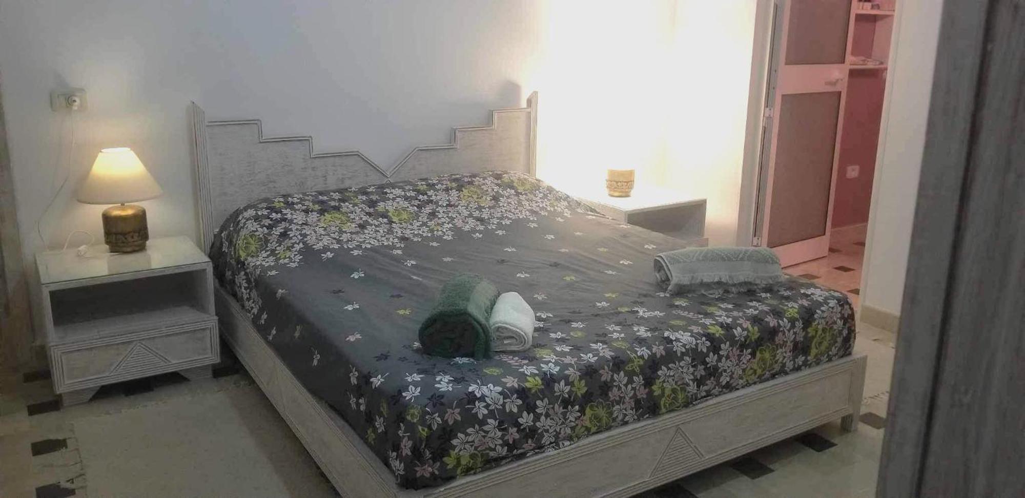 La Maison Les Pins Chambre D'Hote Chez L'Habitant La Marsa Exterior foto